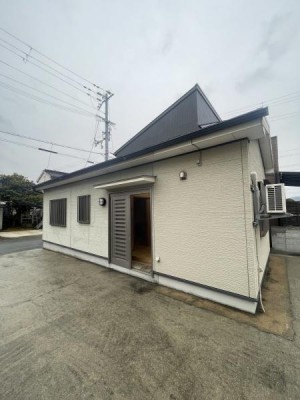 ■駅徒歩9分の立地！■建ぺい率60%で有効活用■幅広い接道、建築の自由度高め■最大容積率200%!
