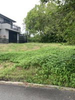 閑静な住宅街です。上下水道引き込み可