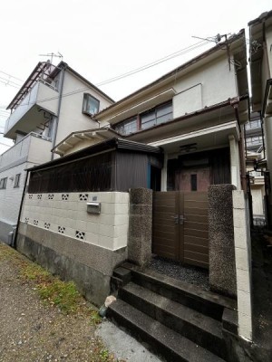 通勤通学に便利な駅歩９分の近さ
