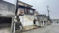 前面道路幅員約5.2m、建物リフォーム途中、建物内床や壁なし