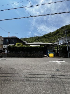 のびのびスローライフを叶える、閑静な住宅地
駐車場付なので、車でのお出かけが多い方にお勧めです。
