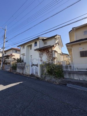 オーナーチェンジ物件です！！表面利回り9.6％、家賃80,000円