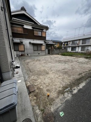 京都市伏見区・南区・東山区・下京区・右京区を中心とする不動産売買のセンチュリー21ハウスマーケット｜スタッフのオススメ物件や、オープンハウス・現地説明会など最新情報をお届け 「建築条件なし」お好きなハウスメーカーで建築できます。
