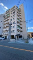 京都市伏見区・南区・東山区・下京区・右京区を中心とする不動産売買のセンチュリー21ハウスマーケット｜スタッフのオススメ物件や、オープンハウス・現地説明会など最新情報をお届け 10階建ての7階部分、陽当り、通風、眺望良好住戸！！
