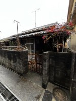 京都市伏見区・南区・東山区・下京区・右京区を中心とする不動産売買のセンチュリー21ハウスマーケット｜スタッフのオススメ物件や、オープンハウス・現地説明会など最新情報をお届け 再建築不可、資材置場におすすめです。